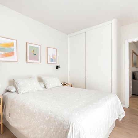 Room Canalejas Madrid Bagian luar foto