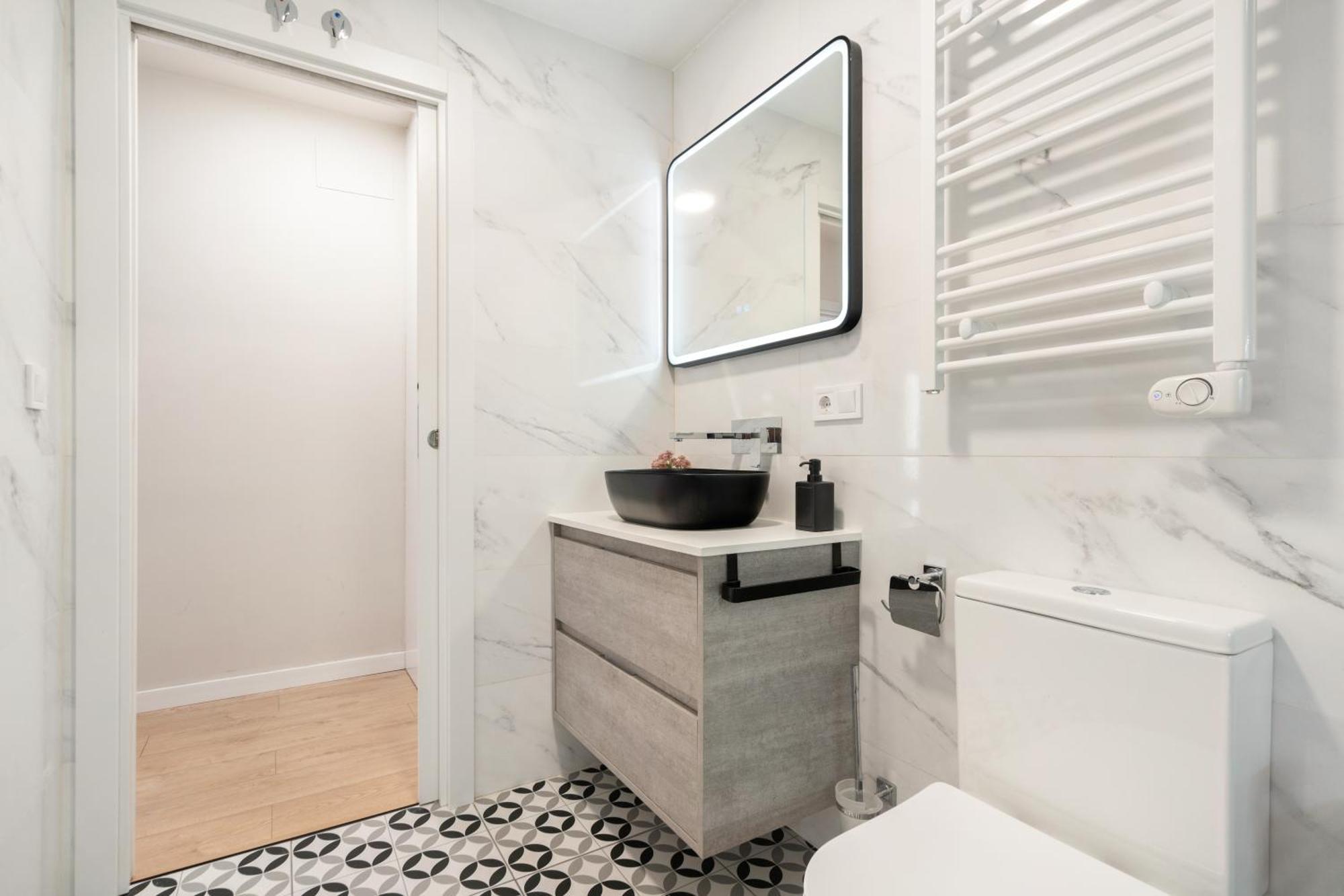 Room Canalejas Madrid Bagian luar foto