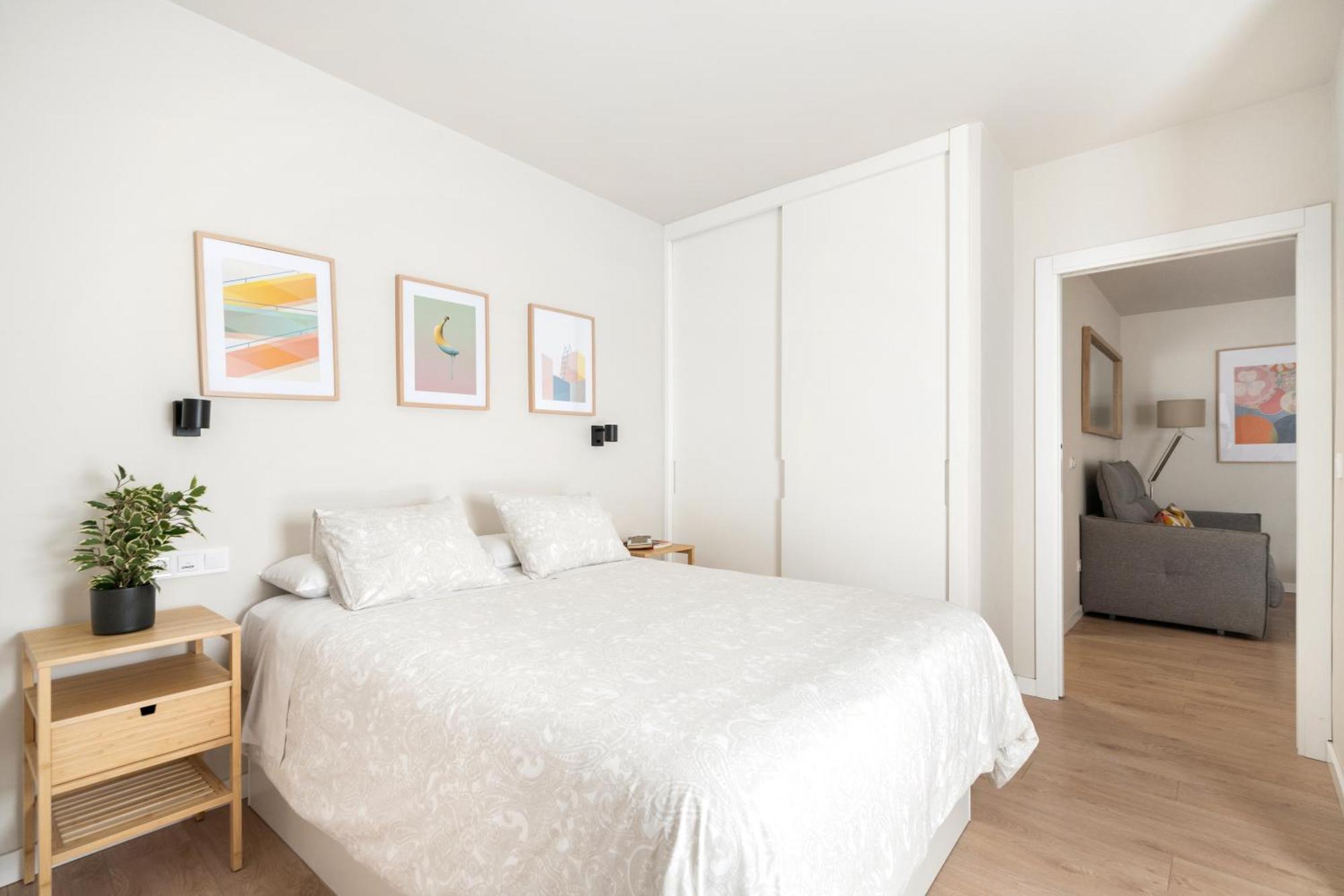 Room Canalejas Madrid Bagian luar foto