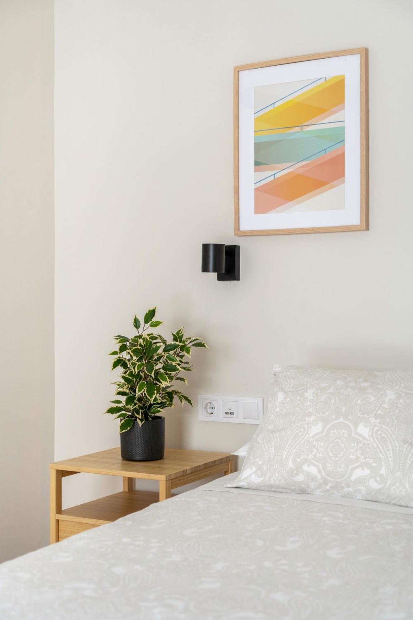 Room Canalejas Madrid Bagian luar foto