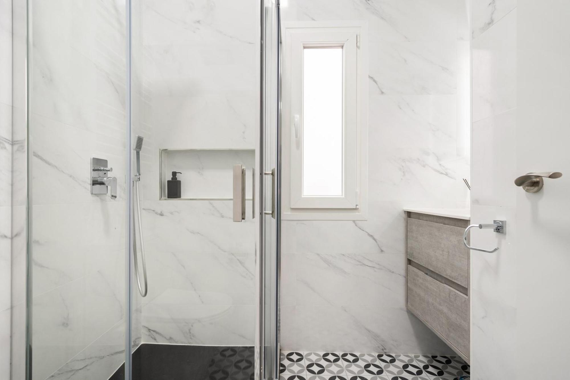 Room Canalejas Madrid Bagian luar foto