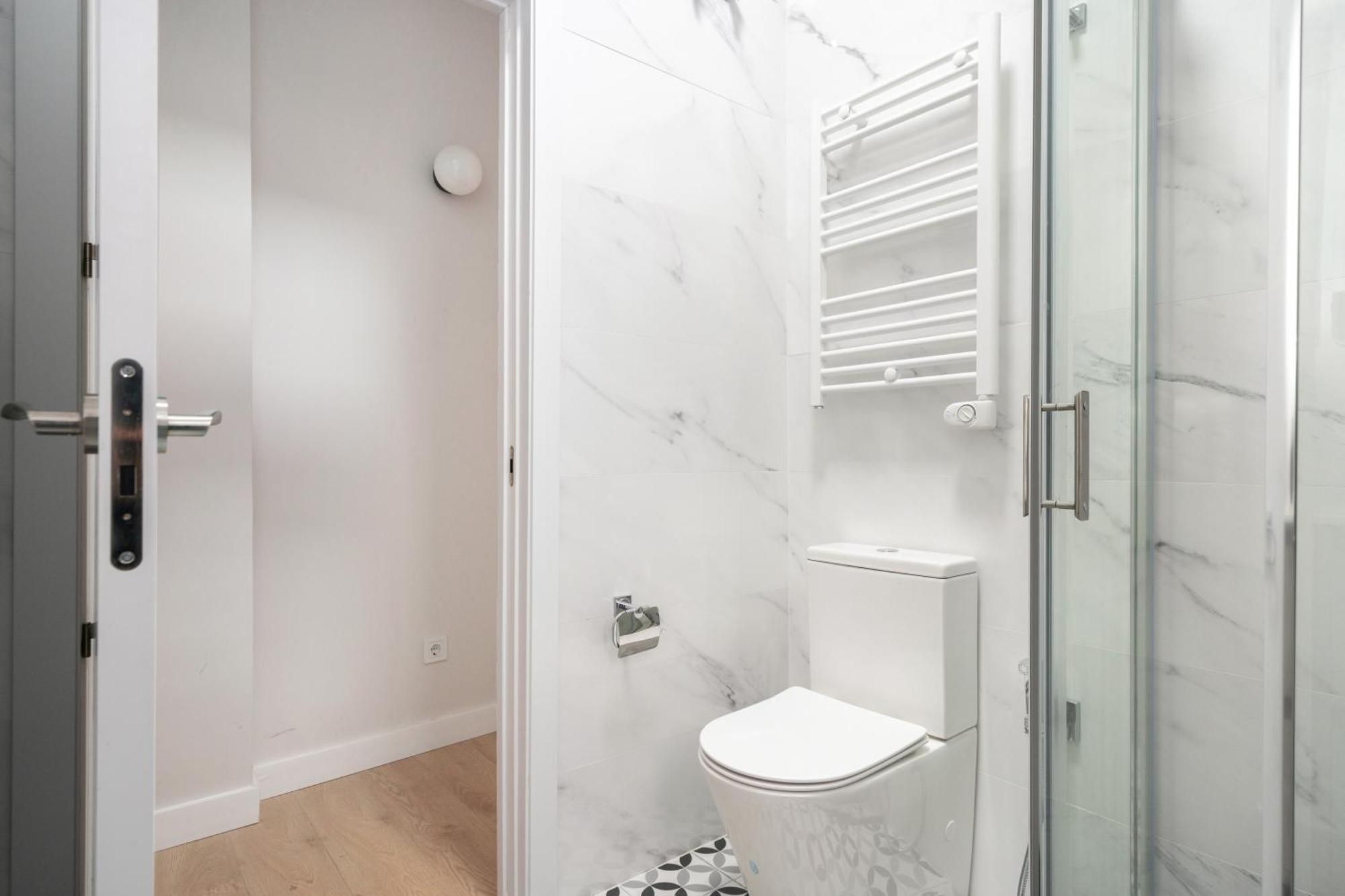 Room Canalejas Madrid Bagian luar foto