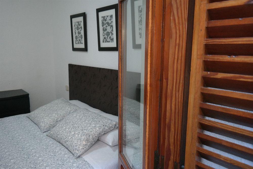Room Canalejas Madrid Bagian luar foto