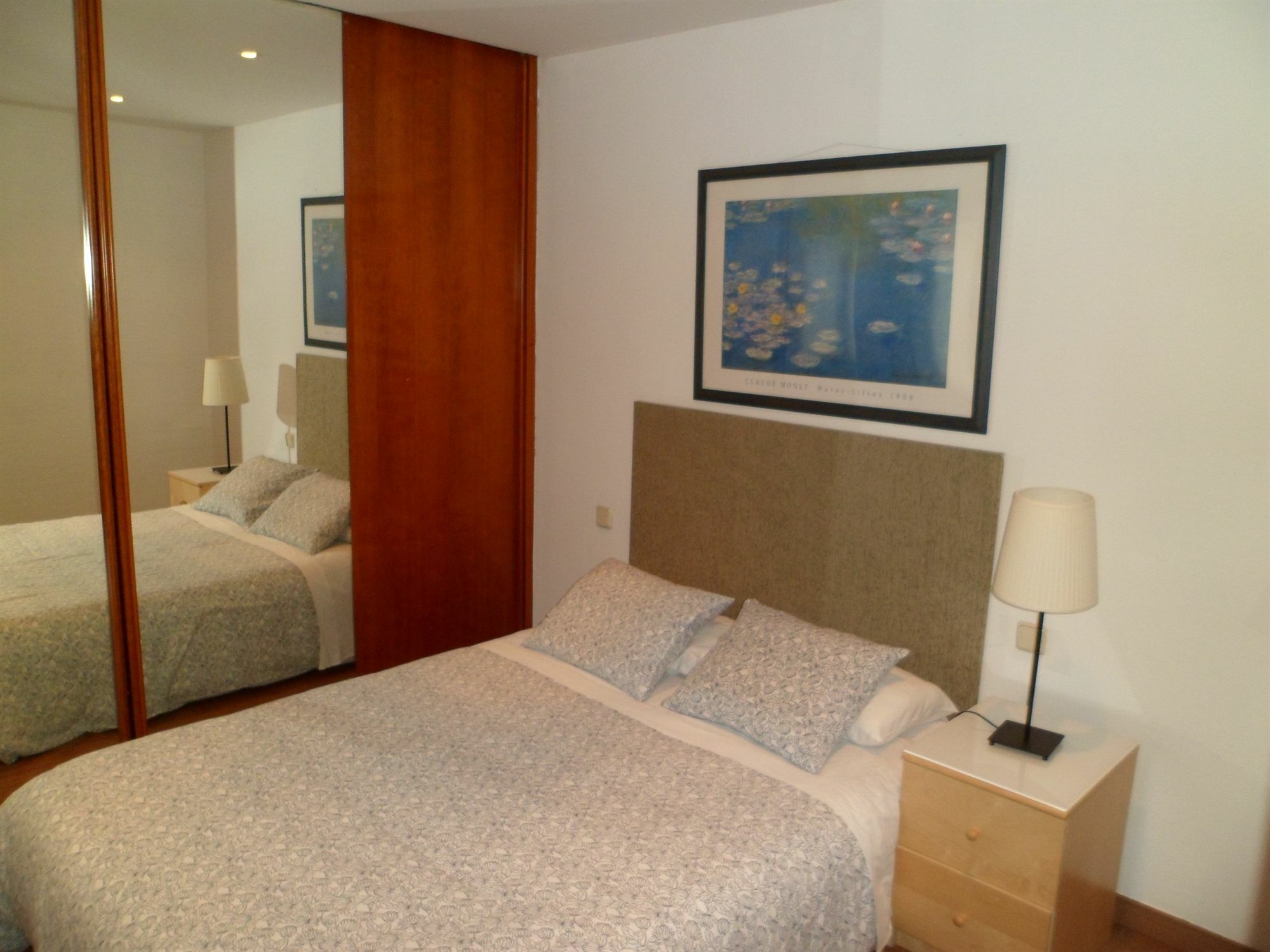 Room Canalejas Madrid Bagian luar foto